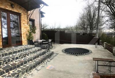 Casă cu 6 camere cu Teren 774 Mp în Central - 12