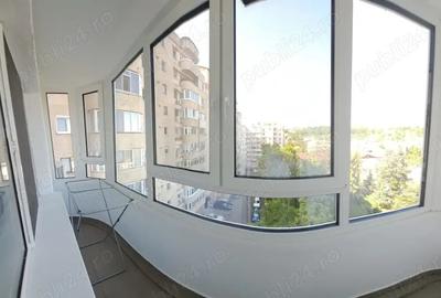 PACURARI la bulevard (vis-a-vis de BCR),proprietar,inchiriez apartament cu 1 camera, decomandat. - 5