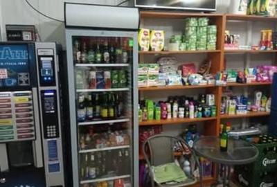 Spațiu comercial, de 25 mp, în Exterior Vest - 1