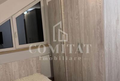 Casă cu 4 camere în Central - 1