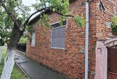 Casă cu 3 camere în Micălaca - 1