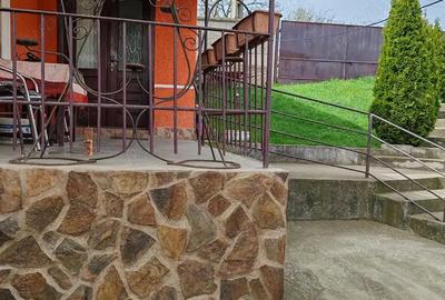 Casă cu 4 camere cu Teren 580 Mp în Central - 8