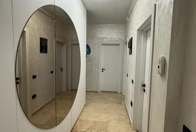 Apartament cu 2 camere decomandat, mobilat în Tomis Nord