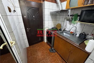 Garsonieră în Steaua
