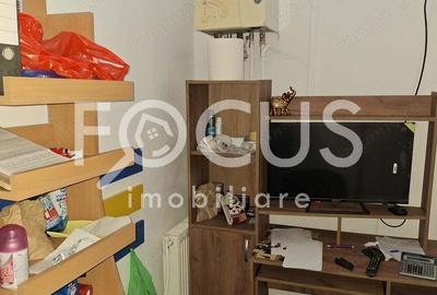 Spațiu comercial, de 160 mp, în Central - 10