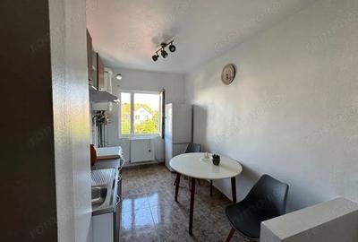 Apartament cu 2 camere semidecomandat, mobilat în Medicină