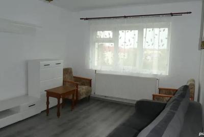 Apartament cu 4 camere decomandat în Horezu - 6
