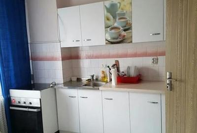 Garsonieră decomandată în Cetății - 3