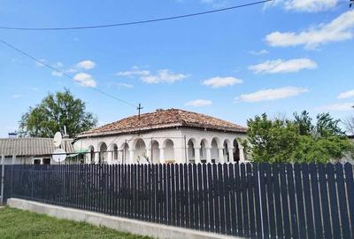 Casă cu 4 camere în Viile