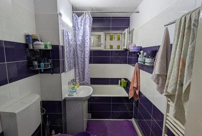 Apartament cu 4 camere decomandat în Central - 3
