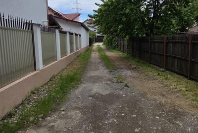 Casă individuală cu 8 camere cu Canalizare în Central - 20