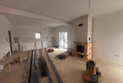 Casă cu Teren 550 Mp în Central