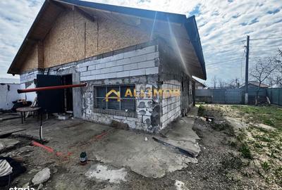 Casă cu 3 camere cu Teren 692 Mp în Fulga - 5