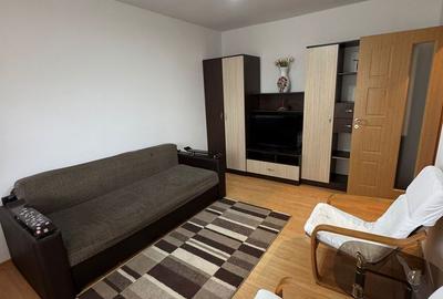 Apartament cu 4 camere în Central - 1
