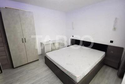 Casă cu 5 camere cu Canalizare în Cristian - 9