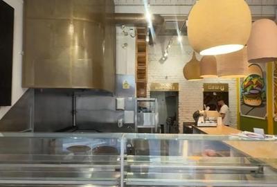 Spațiu comercial, de 71 mp, în Centrul Istoric - 2