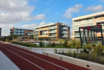 4 Camere Lux Gradina & Piscina | Spatii Verzi | Pista Alergat Magazine - 1