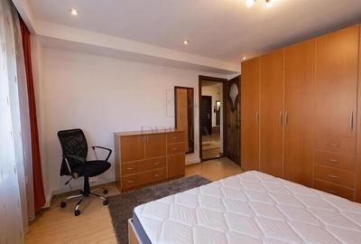 S.BARNIUTIU | 3 CAM | DECOMANDAT | 2 BAI | 2 BALCOANE | LIFT | ETJ.INTERMEDIAR - 9