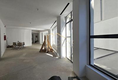 Cladire de birouri de vanzare***877mp***Dorobanti - 2