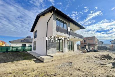 Casă individuală cu 5 camere cu Canalizare în Cristian - 2