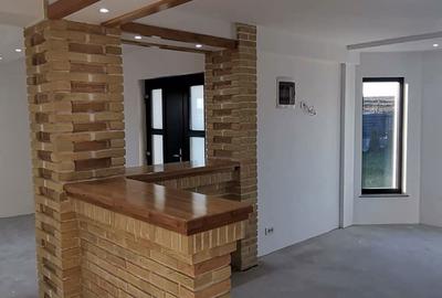 Casă cu Teren 10 Mp în Măriței - 1