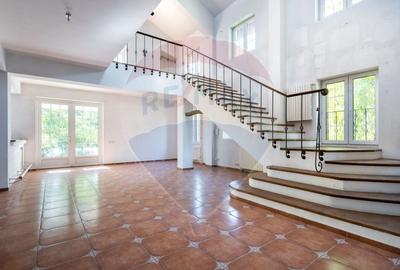 Vila 474 mp utili deschidere direct lac Snagov 1250 mp teren - 2