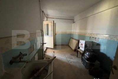 Apartament cu 4 camere decomandat în Centură - 9