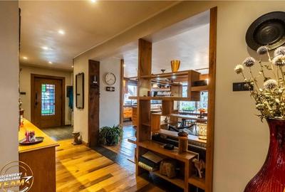 Casă cu 4 camere cu Teren 880 Mp în Central - 14