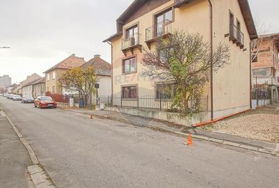 Casă individuală cu 12 camere cu Canalizare în Astra - 28