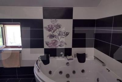 Casă cu 4 camere cu Teren 764 Mp în Central - 11