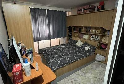 Apartament cu 3 camere decomandat în Micro 18 - 4