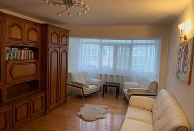 Apartament cu 3 camere decomandat în Central - 1