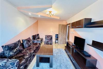 Apartament cu 3 camere decomandat în Aeroport - 1