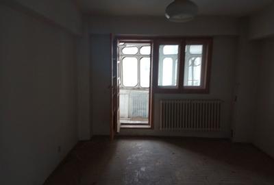 Apartament cu 2 camere decomandat în Central - 5