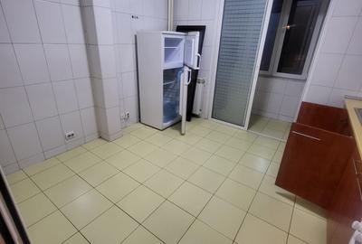 Apartament cu 2 camere decomandat în Națiunile Unite - 12