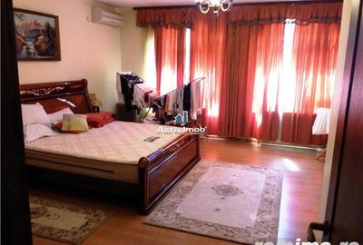 Casă cu 5 camere cu Teren 60 Mp în Vitan - 2