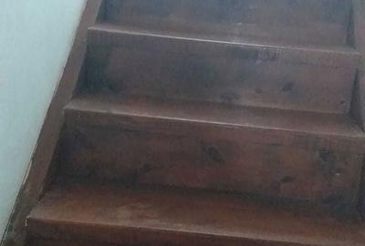 Casă cu 3 camere în Central - 1