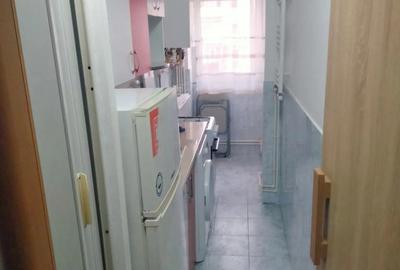 Garsonieră decomandată în Central - 1