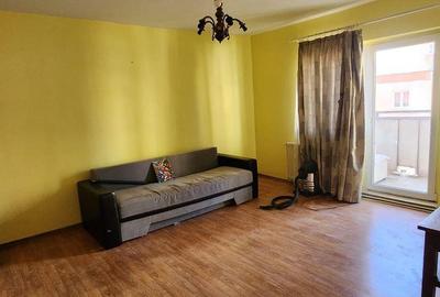 Apartament cu 2 camere semidecomandat în Bartolomeu - 3