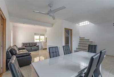 Noua vila cu:terasa,curte si gradina asezonata,garaj2X,cadru armonios, Sanpetru, - 38