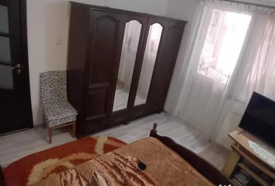 Apartament cu 4 camere decomandat în Central - 3