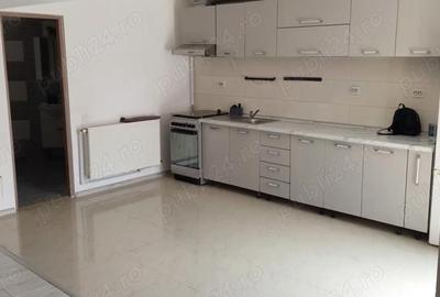 Casă cu 3 camere cu Teren 107 Mp în Faleza Nord