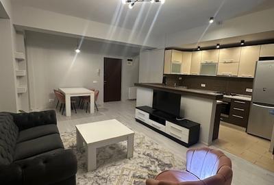 Apartament cu 2 camere semidecomandat, mobilat în Unirii