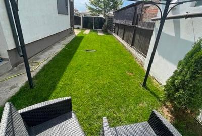 De vanzare-casa etaj-4 camere -Pantelimon ilfov- teren 239 mp - 3