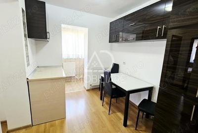 Apartament cu 2 camere decomandat în Central - 2