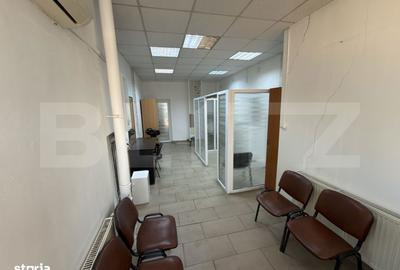 Spațiu comercial, de 38 mp, în Central - 7