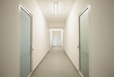 Birou, de 30.700000762940 mp, în Galata - 5