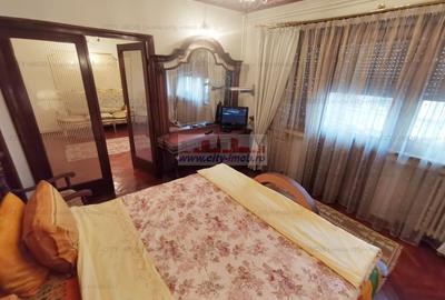 Apartament cu 2 camere decomandat, mobilat în P-ța Amzei - 11