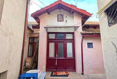 CENTRU 2 CORPURI DE CASA DIN CARAMIDA 5 CAMERE 2 BAI 2 BUCATARII UTILITATI, GAZE - 3