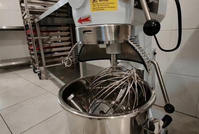 Spațiu comercial, de 60 mp, în Moșilor - 3